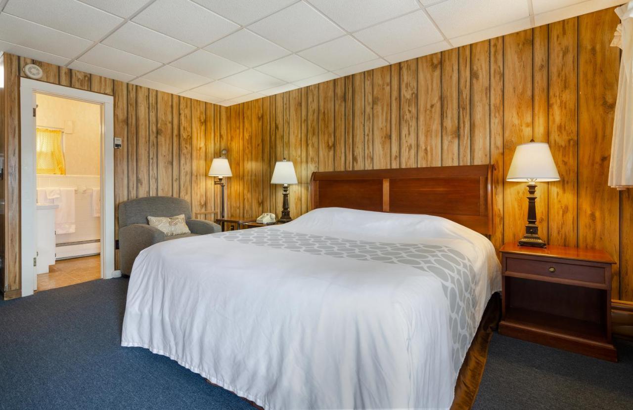 Knob Hill Motor Lodge Hillsville Extérieur photo