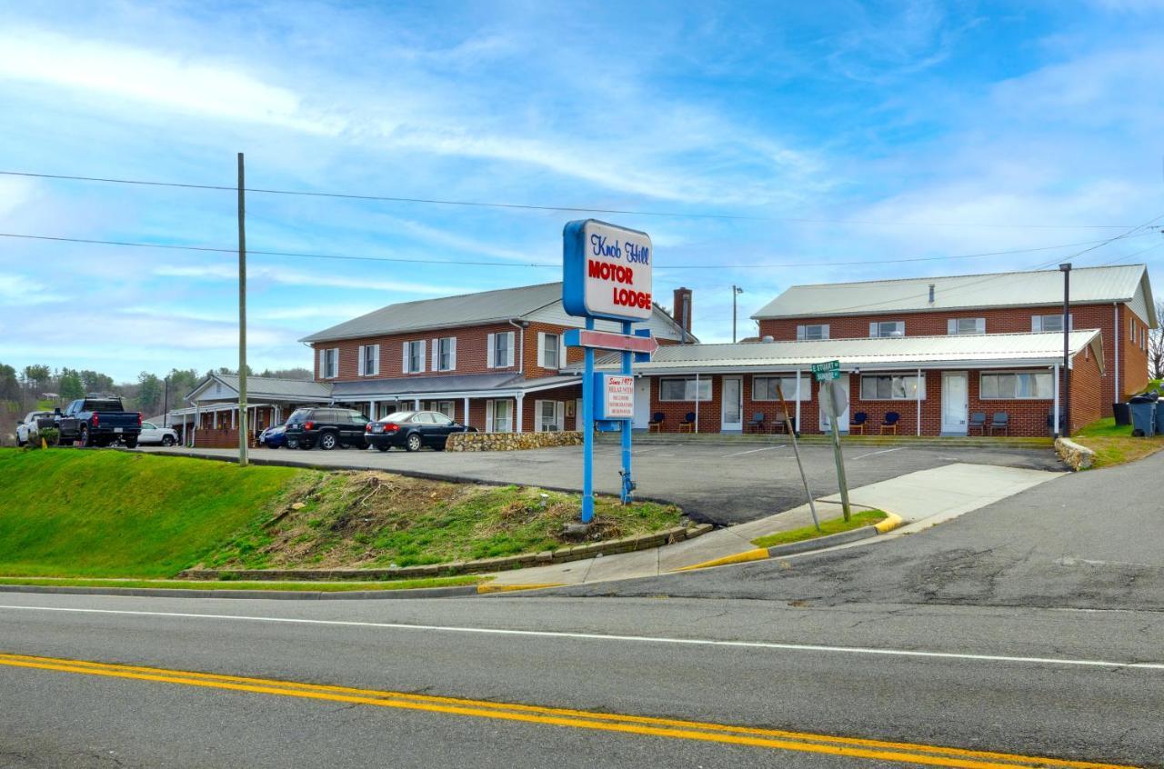 Knob Hill Motor Lodge Hillsville Extérieur photo