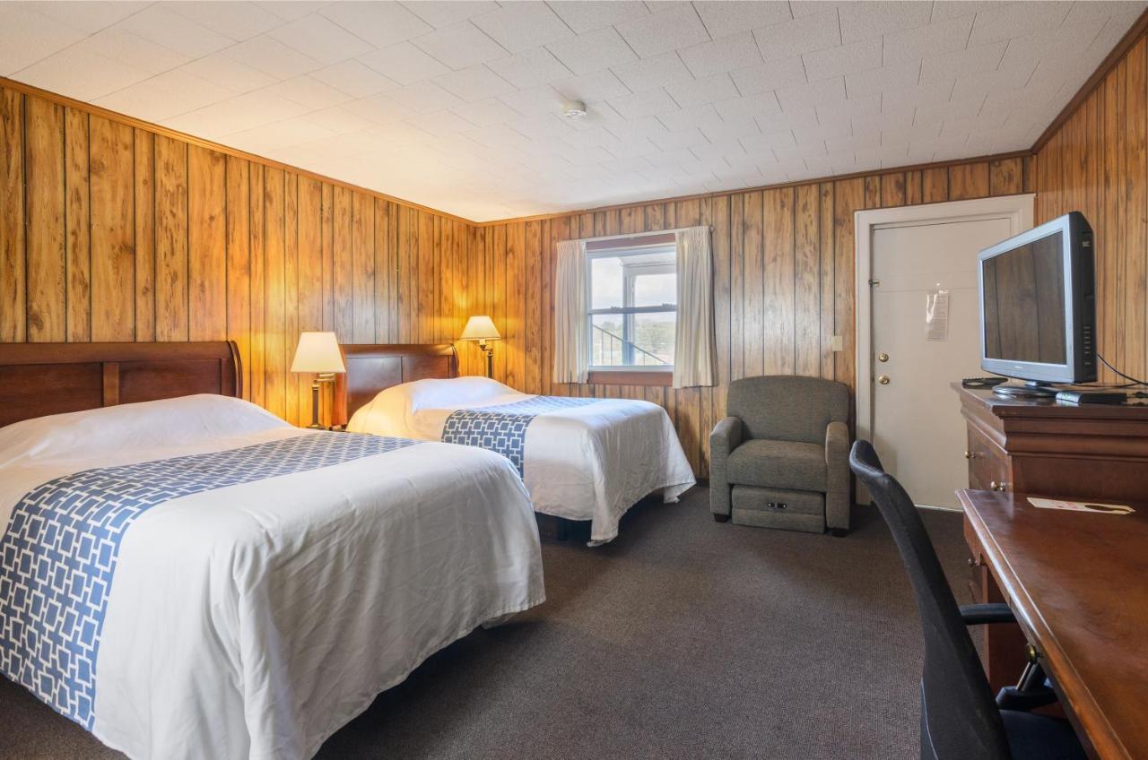 Knob Hill Motor Lodge Hillsville Extérieur photo