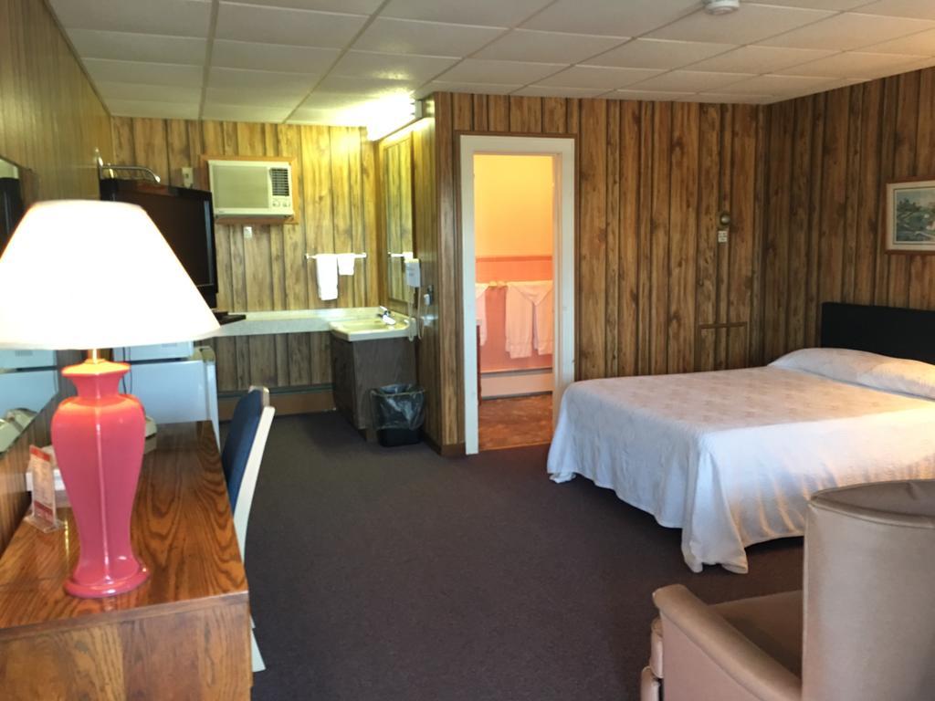 Knob Hill Motor Lodge Hillsville Extérieur photo